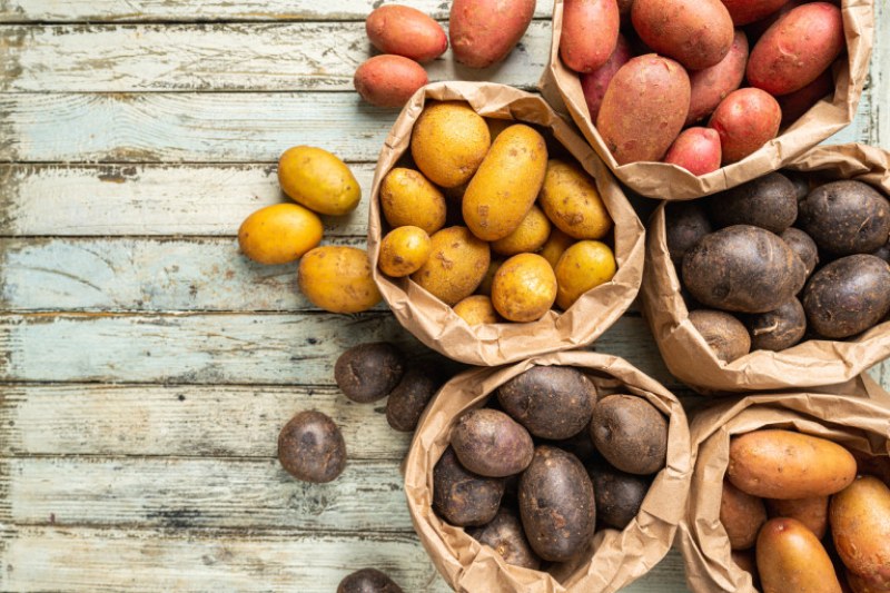 Как да съхраняваме картофите, за да са свежи по-дълго време?