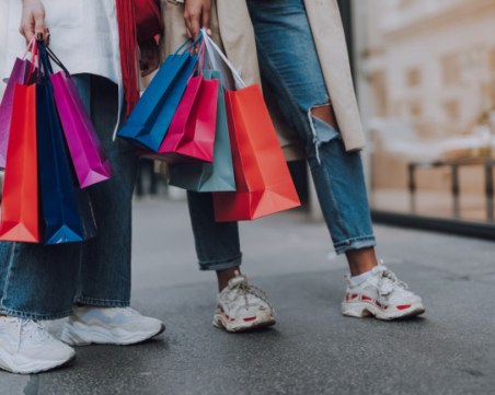 Най-актуалните цветове за пролет 2024