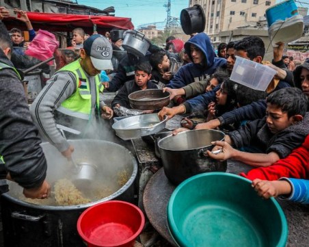 ООН: 600 хиляди души може да гладуват в Газа