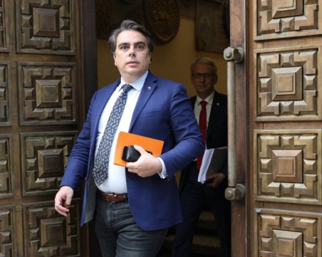 Василев: Коалиция ще има, когато има независим съд, прокуратура и регулатори