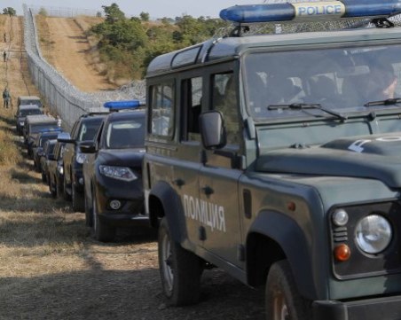 Бум на желаещите за граничари, доставят 360 нови автомобила за охрана на границата