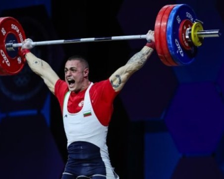 Насар: Не съм взимал заплата от началото на годината, но това не е проблем