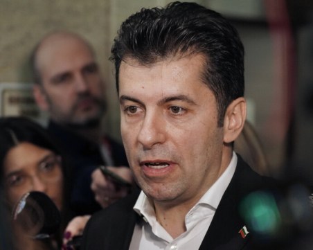 Петков: Имам чувството, че се правят моноспектакли, които да стигнат до избори