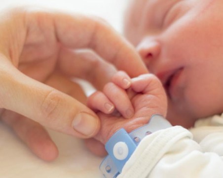 На 29 февруари: Жена роди 11-ото си дете във Велико Търново