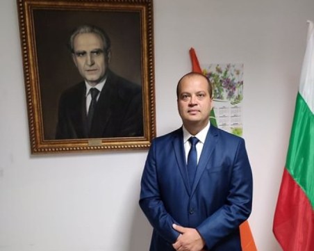 Областният управител: Нека съхраним светлия пример на героите, дали живота си за Освобождението