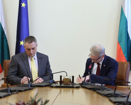 Правителството подписа Меморандум с „Прозрачност без граници