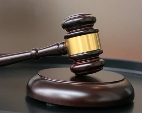 Русия осъди на 8 г. затвор последовател на 