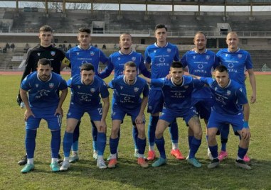 Спартак Пловдив победи в Сливен едноименния тим с 2 0 Срещата