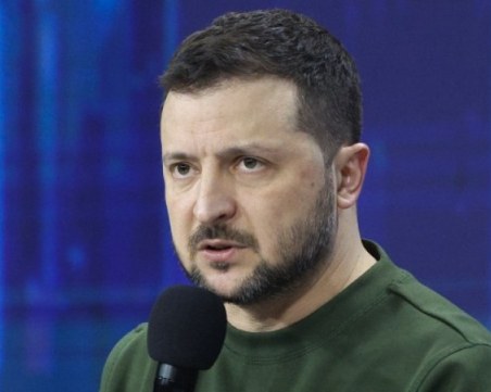 Зеленски за атаката в Одеса: Забавянето на доставките на оръжие води до тези загуби