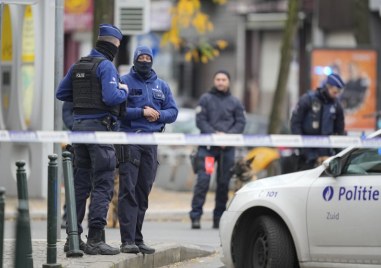 Белгийската полиция арестува днес 18 годишен млодеж и трима непълнолетни