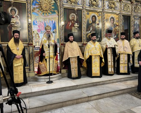 Митрополит Николай: Мракът на робството не успя да угаси пламъка на вярата