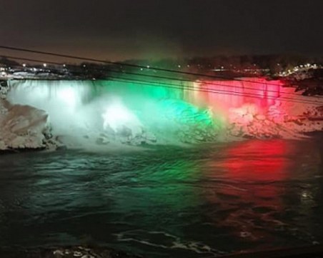 Ниагарският водопад отново ще свети в бяло, зелено и червено