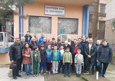 Завърши 15 ият ежемесечен шахфестивал за аматьори в Пловдив организиран от