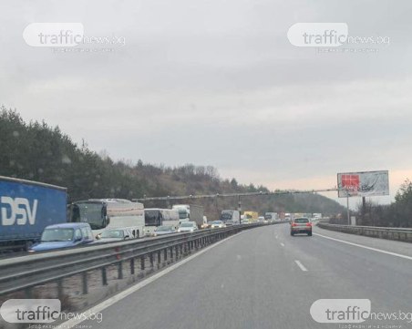 Километрична тапа на АМ „Тракия