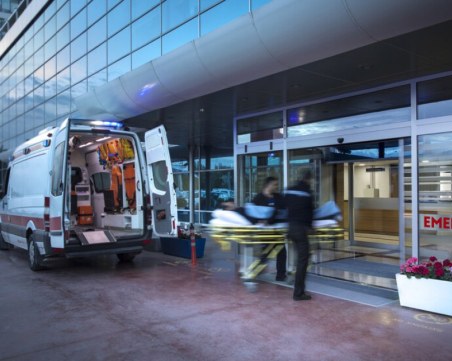 При труса в Турция: Мъж загина, след като скочи от блок