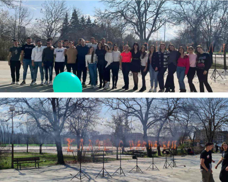 Абитуриенти от Английската гимназия в Пловдив поканиха по „огнен” начин класния си на бала