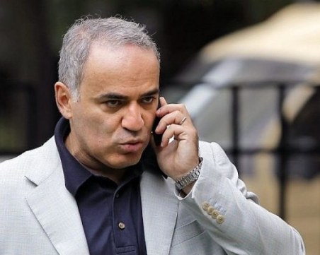 Кремъл обяви Гари Каспаров за терорист