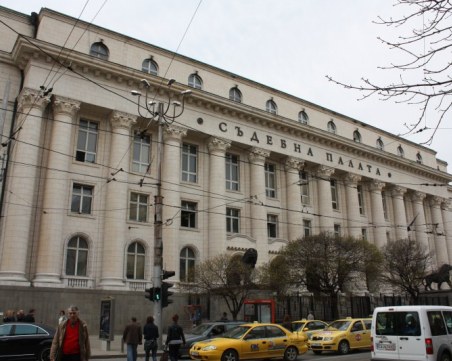 След промените в Конституцията - измененията в съдебния закон са готови