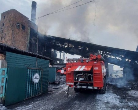 Взрив в електроцентрала в Русия, все още издирват служители