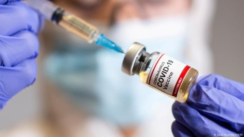 Рекордьор: Германец се ваксинира 217 пъти срещу COVID-19