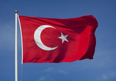 Турция очаква САЩ да спрат да подкрепят кюрдските организации в