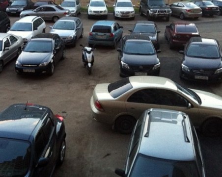 НАП продава 20 коли на пияни и дрогирани шофьори