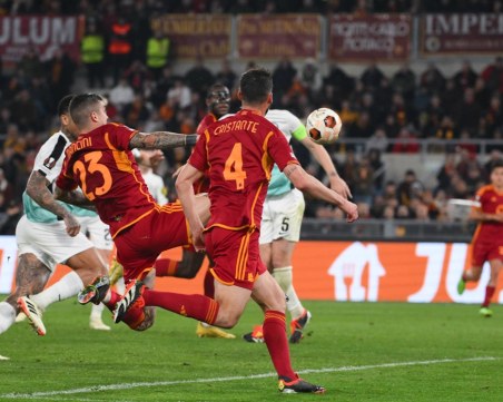 Рома разгроми Брайтън, Ливърпул се вихри в Прага