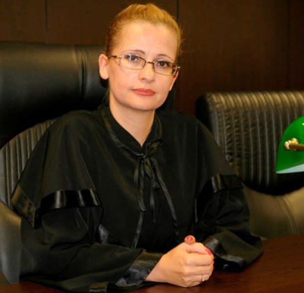 Съдия Роглекова за 8 март и битката на жените да се занимават с право