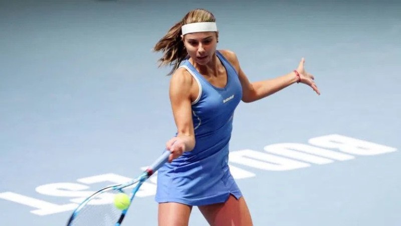 Най-добрата българска тенисистка Виктория Томова ще има честта да играе