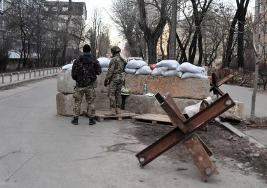 Украинските власти съобщиха за трима загинали при среднощния руски обстрел