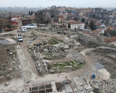 Небет тепе - бетон, двуметрови огради и боя! Готов ли бе Пловдив за този мащабен проект?