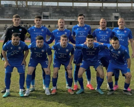 Спартак ще домакинства отново на стадион 