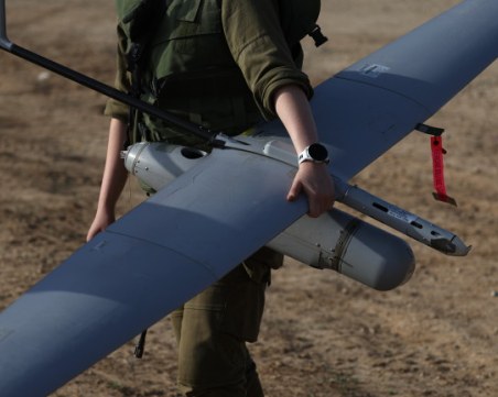 Великобритания праща 10 000 бойни дрона в Украйна