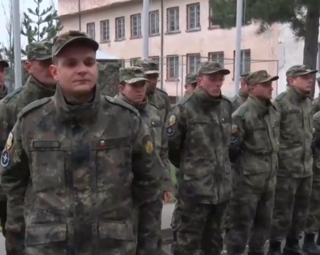 Военни помогнаха при катастрофа в Хасковско