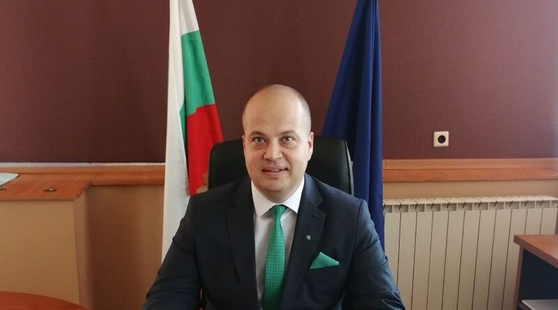 Областният управител на Пловдив: Нека този ден бъде изпълнен с радост, вдъхновение и приятни изненади