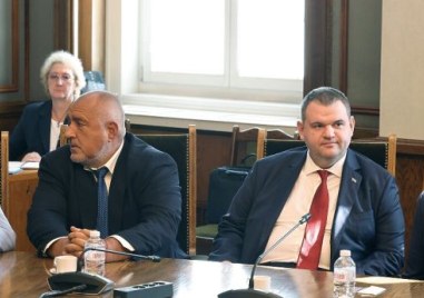 Председателите на ГЕРБ и ДПС Бойко Борисов и Делян