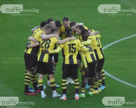 Футболният Ботев навърши 112 години от основаването си