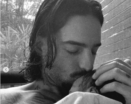 Певецът Малума стана татко на момиченце