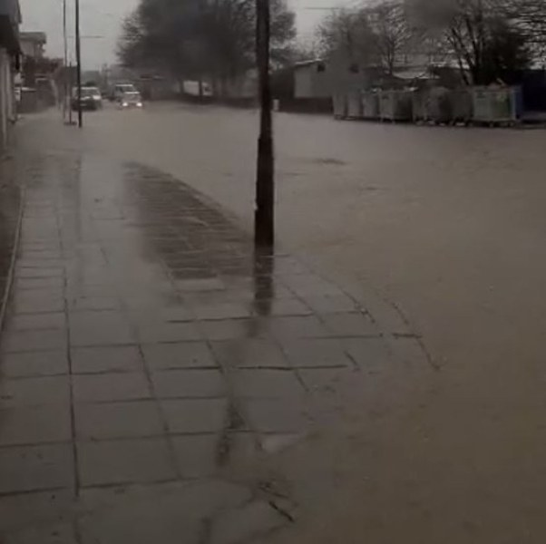 След буря: Улици под вода в Крумовград