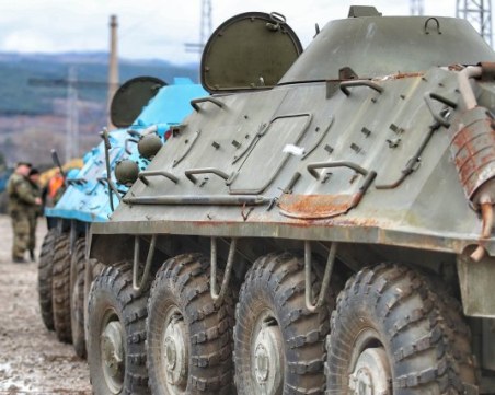 Българските БТР-и вече са в Украйна