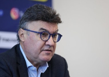 Президентът на Българския футболен съюз в оставка Борислав Михайлов официално