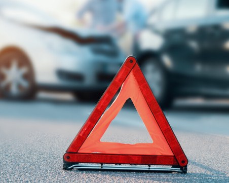 Джип и микробус се удариха на Прохода на Републиката