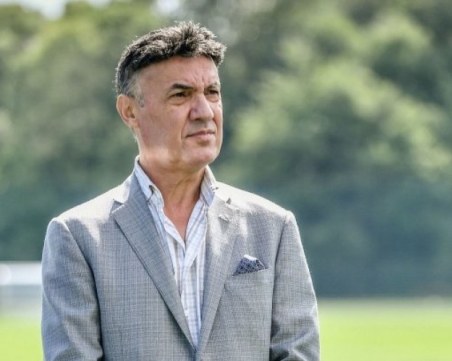 Михайлов поиска оставката му да се гласува явно, ето кои ще броят гласовете на Конгреса на БФС