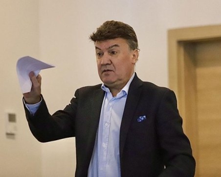Официално: Приеха оставката на Михайлов, вече не е президент на БФС