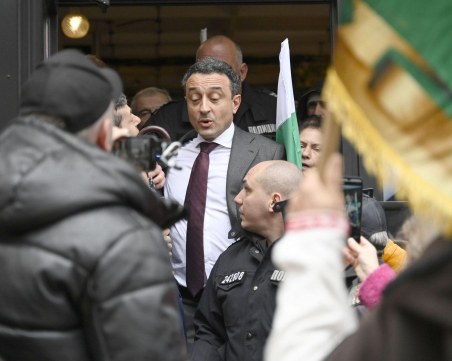 ПП:  Даниел Лорер е бил обиждан заради еврейския си произход от привърженици на „Възраждане”