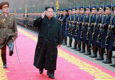 Севернокорейският лидер Ким Чен ун е поискал от ръководството на армията да