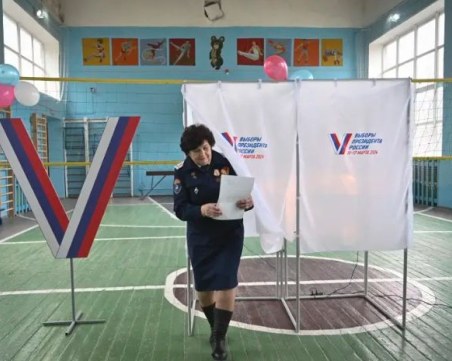 Втори ден на изборите в Русия, осем са арестувани за вандализъм