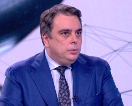 Асен Василев за преговорите за правителство: Умерен оптимист съм