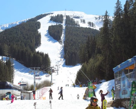 23-годишна жена е с опасност на живота след инцидент на пистите в Банско