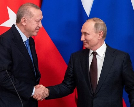 Ердоган поздрави Путин за победата и отново предложи преговори с Украйна